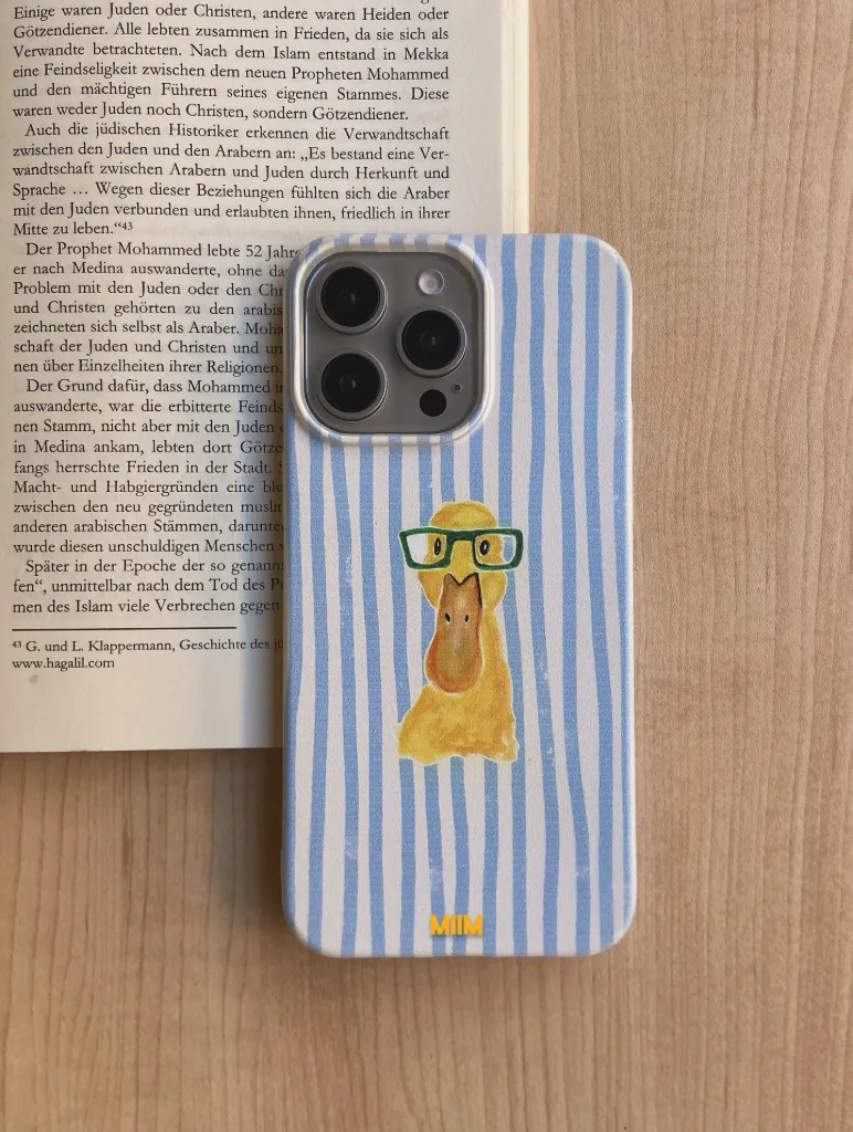 Glasses Duck